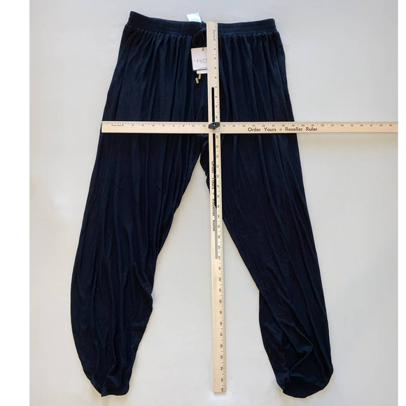 BLACK PANTS LAUNDRY SIZE MEDIUM NWT - Picture 2 of 4